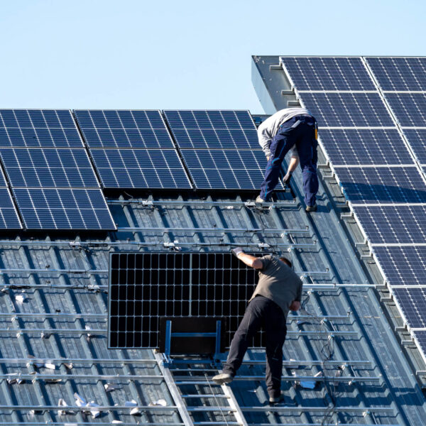 Unterweisungen Montage Photovoltaik- & Solar-Anlagen